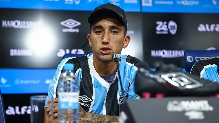 Cristian Olivera no Grêmio. Foto: Lucas Uebel/Grêmio