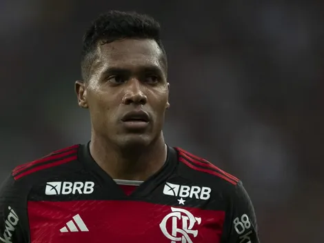 Alex Sandro se declara ao Santos