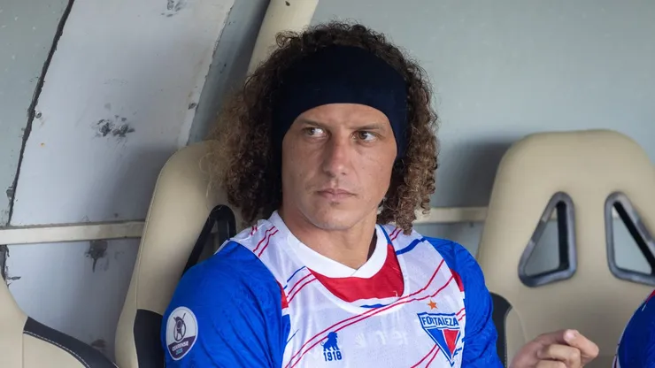 David Luiz não foi bem no Fortaleza - Foto: Baggio Rodrigues/AGIF.