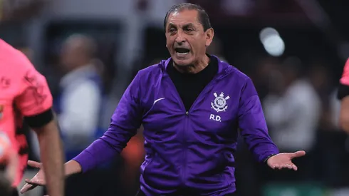 Ramón Díaz está pressionado no Corinthians - Ramón Díaz está por um fio no Corinthians - Foto: Ettore Chiereguini/AGIF.