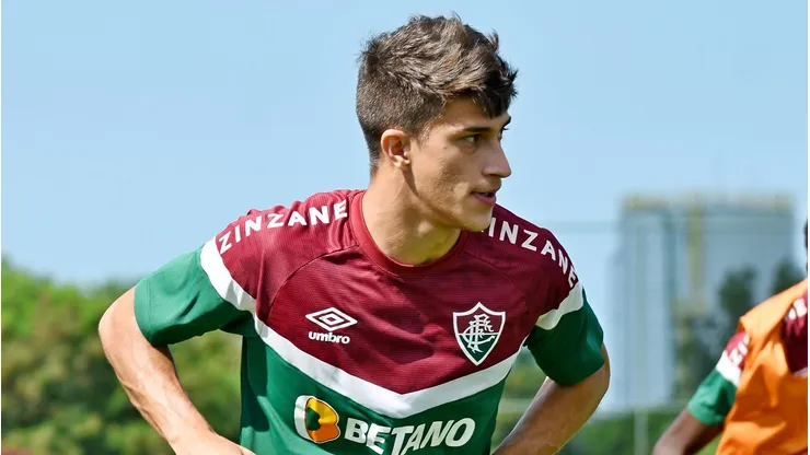 Gabriel Pirani entrou com processo trabalhista contra o Flu