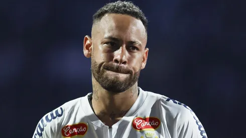 Neymar não sabe se fica no Santos - (Photo by Alexandre Schneider/Getty Images).