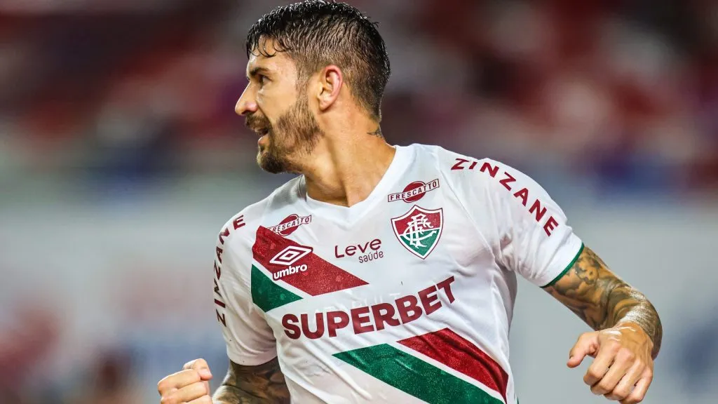 Everaldo jogador do Fluminense comemora seu gol durante partida contra o Águia de Marabá no estádio Mangueirão pelo campeonato Copa Do Brasil 2025. Foto: Fernando Torres/AGIF