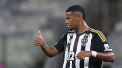 Alisson, ex-jogador do Atlético-MG, comemora seu gol durante partida contra o Manaus no estadio Mineirao pelo campeonato Copa Do Brasil 2025. Foto: Gilson Lobo/AGIF