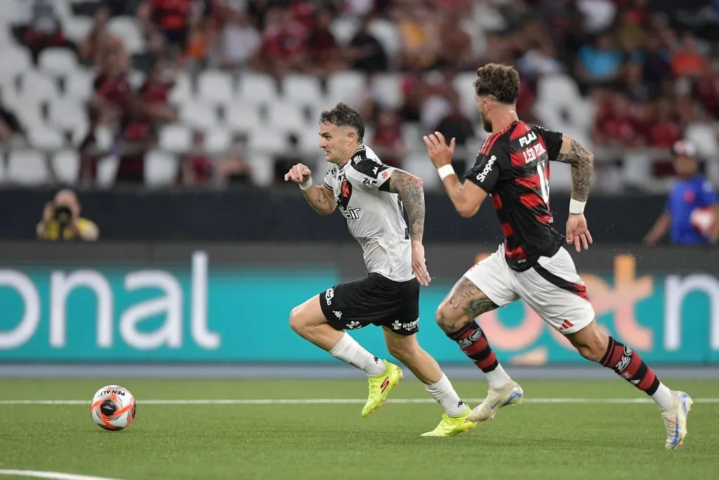 Vegetti passou em branco no jogo de ida contra o Flamengo. Foto: Thiago Ribeiro/AGIF