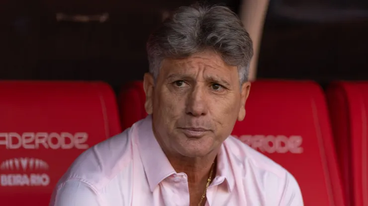 Renato Portaluppi tecnico do Gremio durante partida contra o Internacional no estadio Beira-Rio pelo campeonato Brasileiro A 2024.