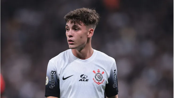 Bidon em ação com a camisa do Coringão no ano passado.