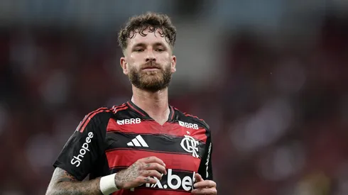 Léo Pereira é titular absoluto no Flamengo. Foto: Thiago Ribeiro/AGIF