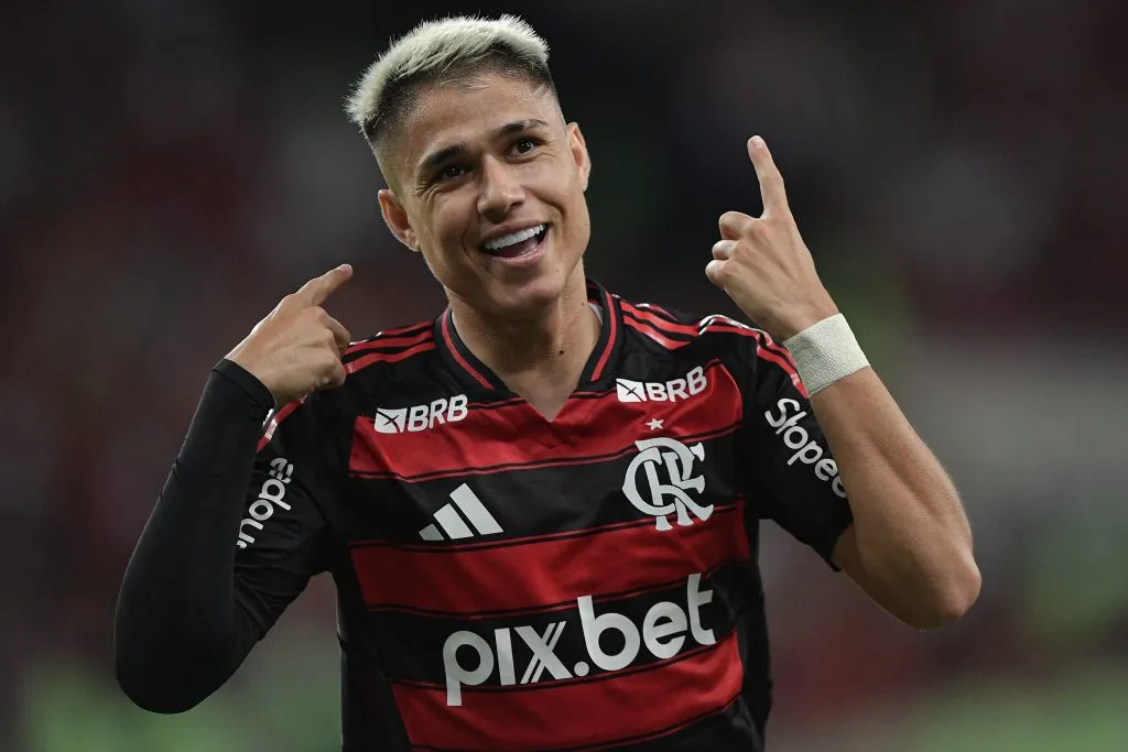 Luiz Araujo jogador do Flamengo comemora seu gol durante partida contra o Vasco. Foto: Thiago Ribeiro/AGIF