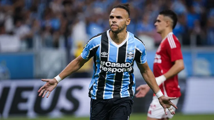 Braithwaite marcou na partida de fevereiro. Foto: Maxi Franzoi/AGIF