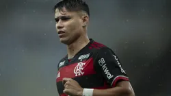 Luiz Araújo jogador do Flamengo durante partida contra o Bragantino no estádio Maracanã pelo campeonato Brasileiro A 2024. Foto: Jorge Rodrigues/AGIF