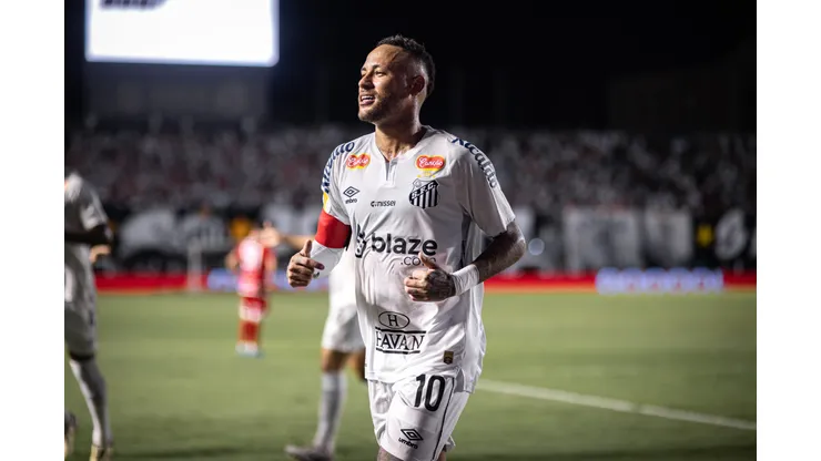 Neymar jogador do Santos comemora gol durante partida contra o Noroeste no estádio Vila Belmiro pelo campeonato Paulista 2025. Foto: Abner Dourado/AGIF