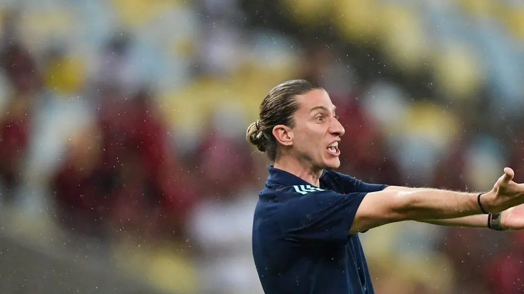 Foto: Thiago Ribeiro/AGIF – Filipe Luís foi muito elogiado pelo ex-jogador e hoje comentarista do Grupo Globo.