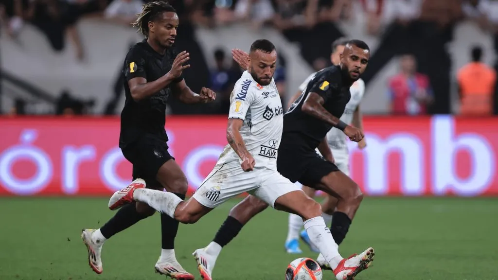 Corinthians X Santos. Foto: Ettore Chiereguini/AGIF