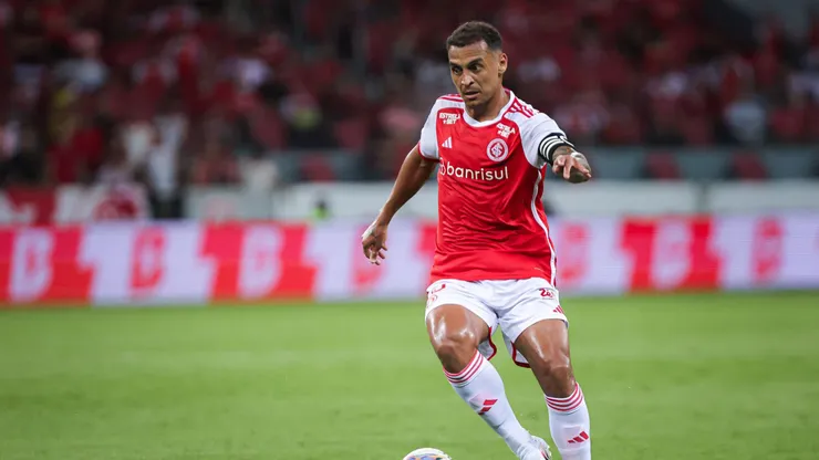 Alan Patrick jogador do Internacional durante partida contra o Avenida no estadio Beira-Rio pelo campeonato Gaucho 2025. Foto: Maxi Franzoi/AGIF
