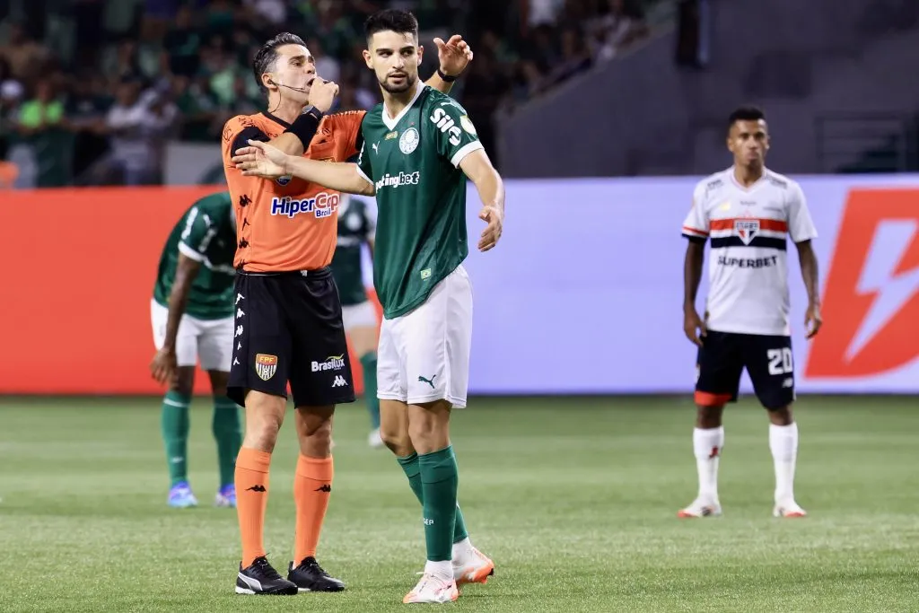 Flaco López em partida contra o São Paulo. Foto: Marcello Zambrana/AGIF