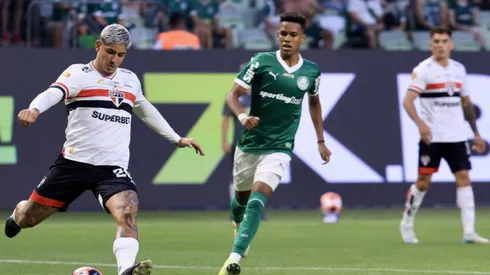 Alan Franco jogador do São Paulo durante partida contra o Palmeiras - Foto: Marcello Zambrana/AGIF