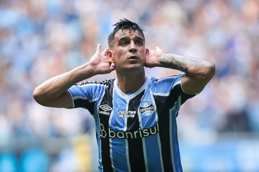 Meio-campista é um dos principais nomes do Imortal. Foto: Maxi Franzoi/AGIF