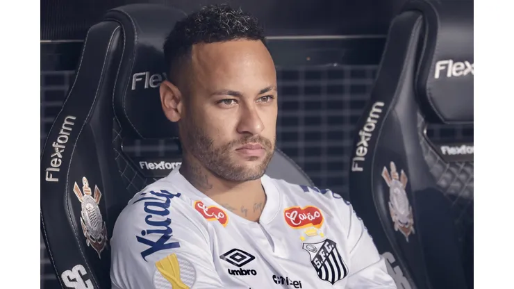 SP - SAO PAULO - 09/03/2025 - PAULISTA 2025, CORINTHIANS X SANTOS - Neymar jogador do Santos durante partida contra o Corinthians no estadio Arena Corinthians pelo campeonato Paulista 2025. Foto: Marcello Zambrana/AGIF