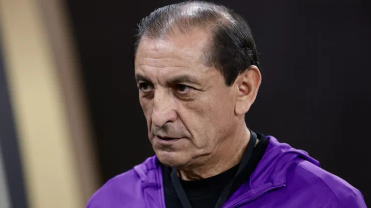 Ramon Diaz técnico do Corinthians durante partida contra o Universidad Central no estádio Arena Corinthians pelo campeonato Copa Libertadores 2025. Foto: Marcello Zambrana/AGIF