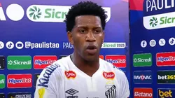 Gil, zagueiro do Santos em partida contra o Corinthians