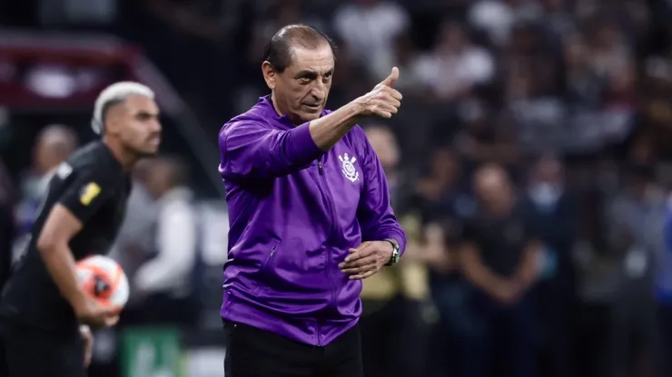 Ramon Diaz técnico do Corinthians - Foto: Marcello Zambrana/AGIF