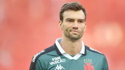 Léo Jardim, goleiro do Vasco, durante partida contra o Flamengo, pelo Campeonato Carioca. Foto: Thiago Ribeiro/AGIF.