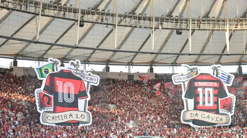 Torcida do Flamengo durante o Clássico dos Milhões no Maracanã - Foto: Thiago Ribeiro/AGIF