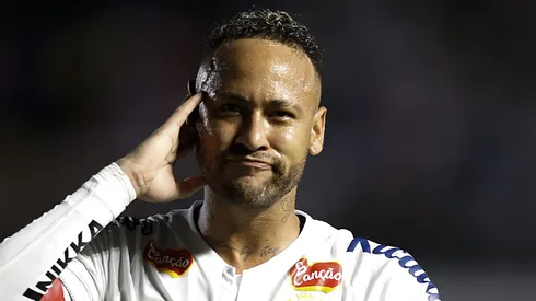 - Neymar levando chapéu do Fluzão