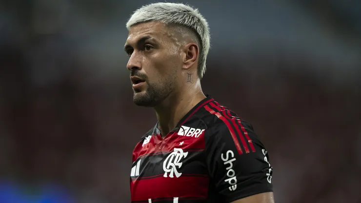 Arrascaeta pelo Flamengo durante o Campeonato Carioca - Foto: Jorge Rodrigues/AGIF