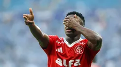 Carbonero comemora gol frente ao Grêmio, na Arena. Foto: Ricardo Duarte/Internacional.