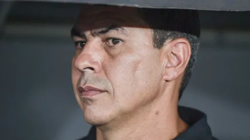 Carille comandando a equipe do Vasco - Foto: Thiago Ribeiro/AGIF.