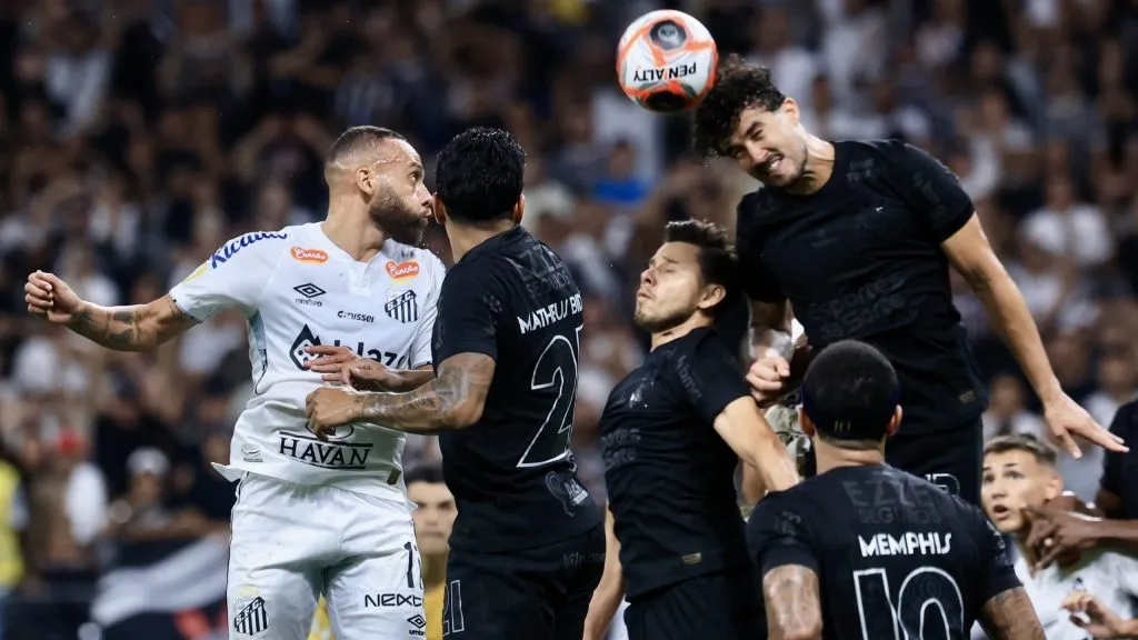 Corinthians x Santos - Foto: Marcello Zambrana/AGIF.