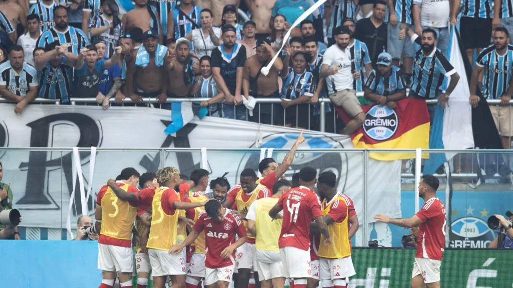Torcida do Grêmio - Foto: Liamara Polli/AGIF