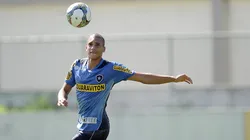 Doria durante treino do Botafogo - Foto: Fabio Castro/AGIF