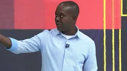 PC Oliveira em análise sobre lance. Foto: Reprodução/Sportv