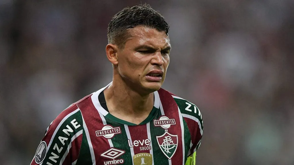 Thiago Silva em jogo com o manto do Tricolor das Laranjeiras. Foto: Jorge Rodrigues/AGIF.