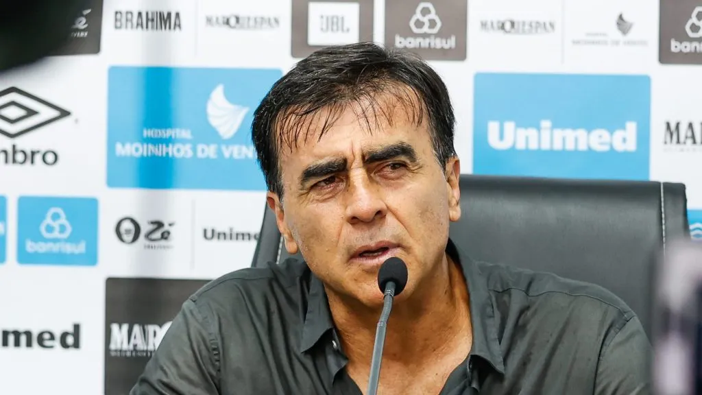 Foto: Luiz Erbes/AGIF – TJD atendeu pedido do Clube Gaúcho nos bastidores e técnico volta no segundo jogo da decisão.