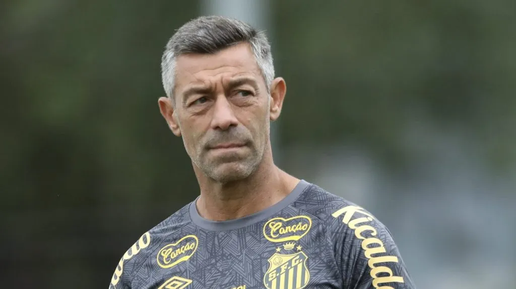 Foto: Reinaldo Campos/AGIF – Caixinha e Marcelo Teixeira discutem planejamento e o Alvinegro vai se reforçar no mercado da bola.
