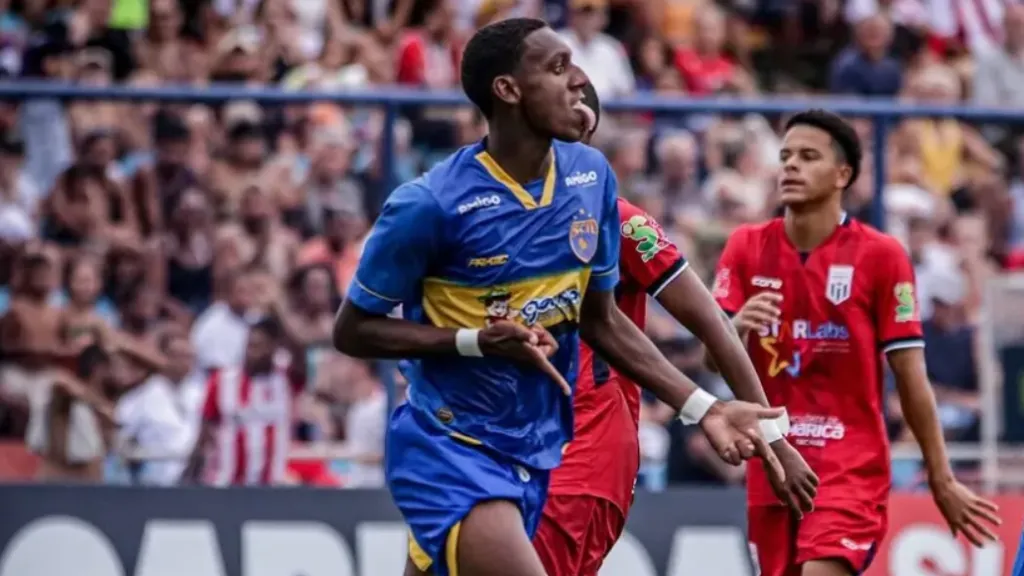 Max é um dos nomes especulados como possível reforço do Vasco – Foto: Jhonathan Jeferson/Sampaio Corrêa.