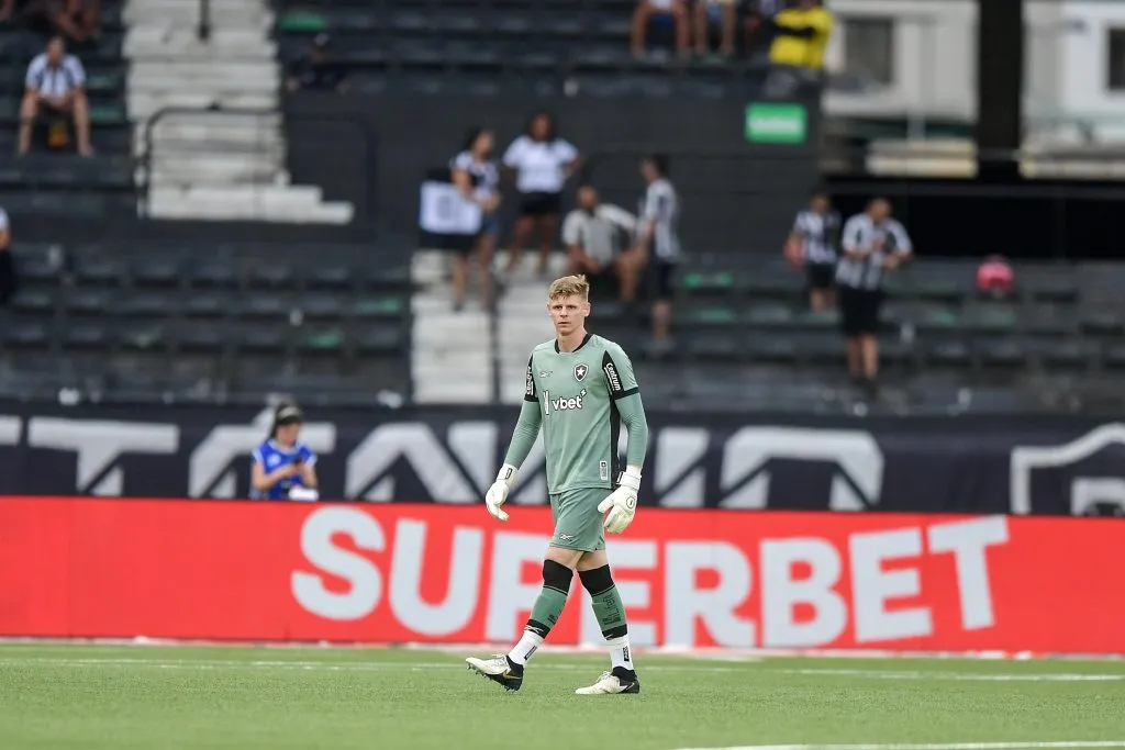 O Grêmio se interessou em Raul, do Botafogo, mas a negociação não avançou. Foto: Thiago Ribeiro/AGIF