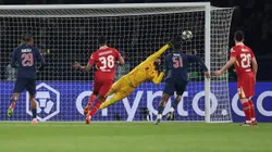 Alisson, ex-Internacional atuando como goleiro do Liverpool - Foto: Julian Finney/Getty Images
