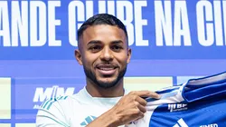 Jogador se rendeu ao elenco do Cruzeiro