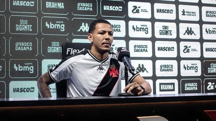 Clayton Silva em sua apresentação no Vasco. Foto: Leandro Amorim.