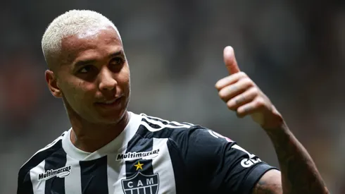 Deyverson em partida pelo Atlético-MG. Foto: Gilson Lobo/AGIF