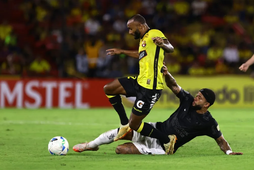 Corinthians precisa golear o Barcelona - (Photo by Franklin Jacome/Getty Images).