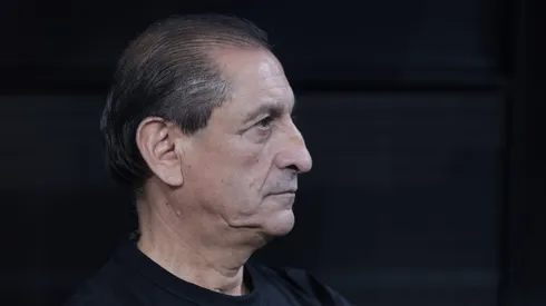Ramon Diaz tecnico do Corinthians durante partida contra o Santos. Foto: Marcello Zambrana/AGIF