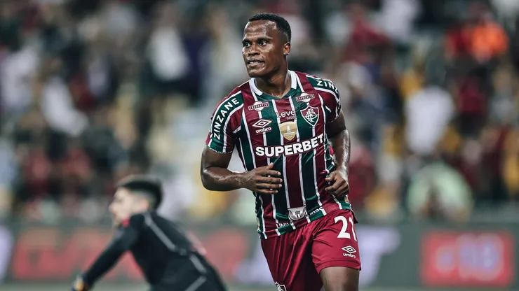 Arias perdeu golaço no Fla-Flu.