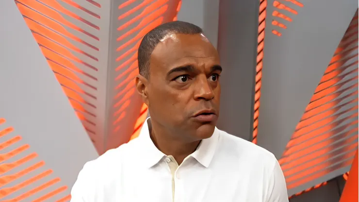 Denilson não crê em classificação do Fluminense.