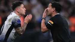 Rodrigo Garro foi para o 'sacrifício' e deu assistência para gol de Félix Torres em eliminação do Corinthians da Libertadores
